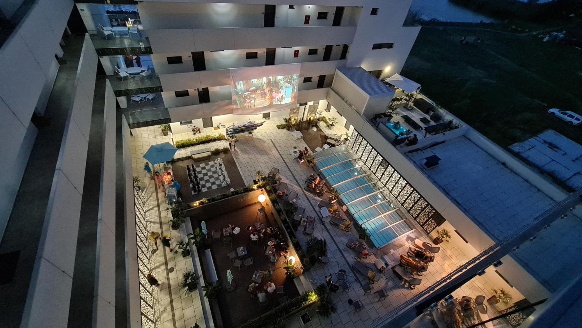 Sunset Resort - Lakeside Apartment Fonyod Exterior photo